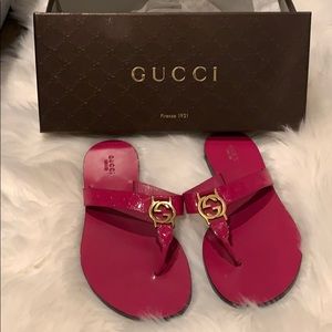 Gucci flip flop